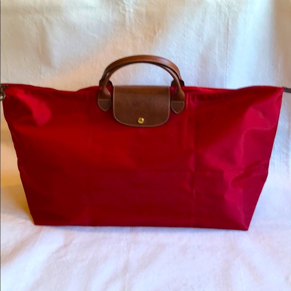 Longchamp Handbags - NWOT LongChamp LARGE Le Pilage Tote